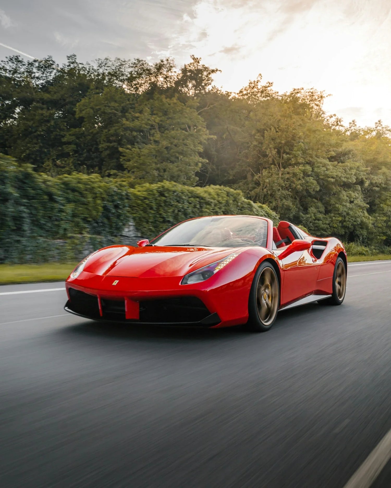 CARSCHOOLBOX: cofanetti regalo per guidare una supercar in pista