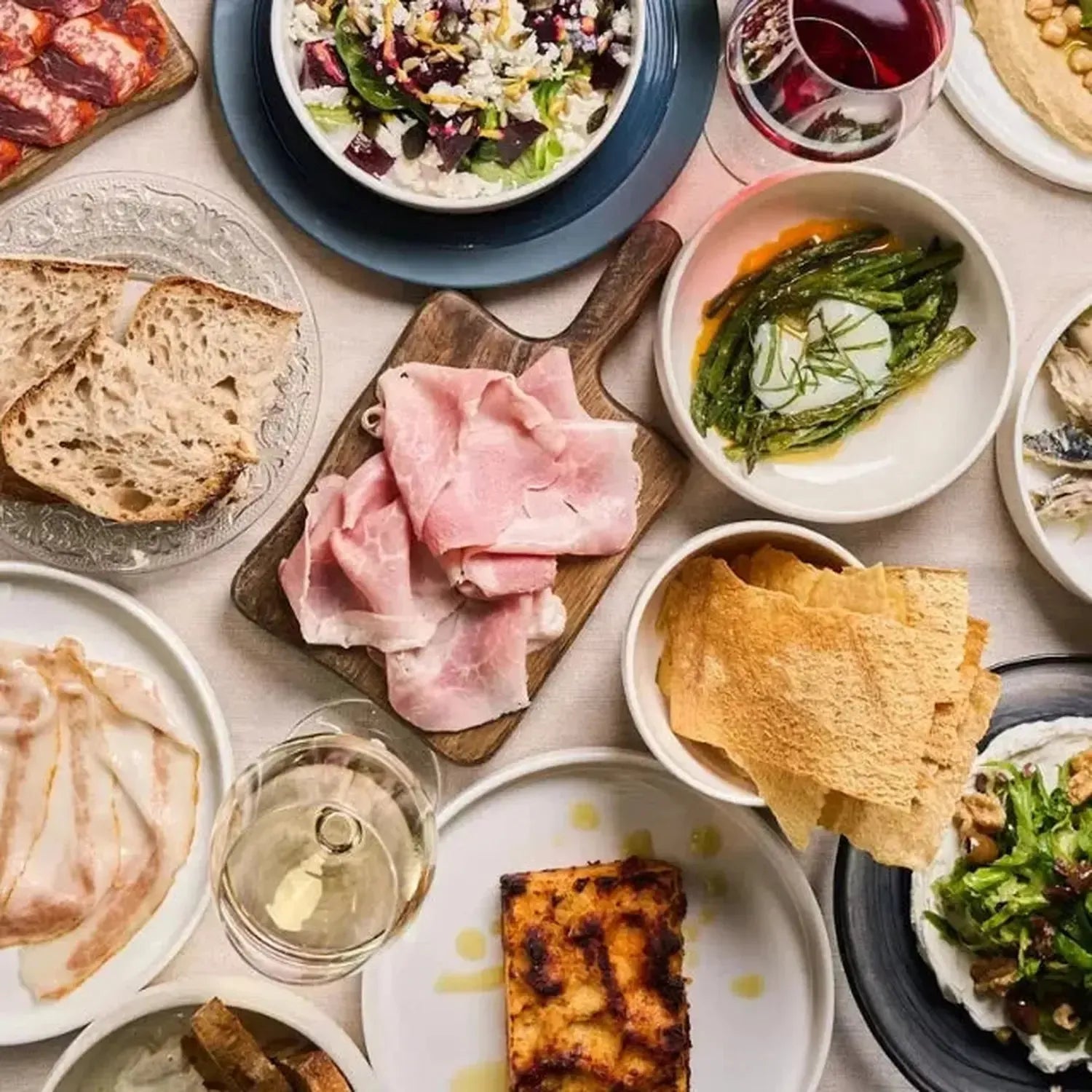 Cofanetto regalo: Cena nei migliori ristoranti di Bologna 100€