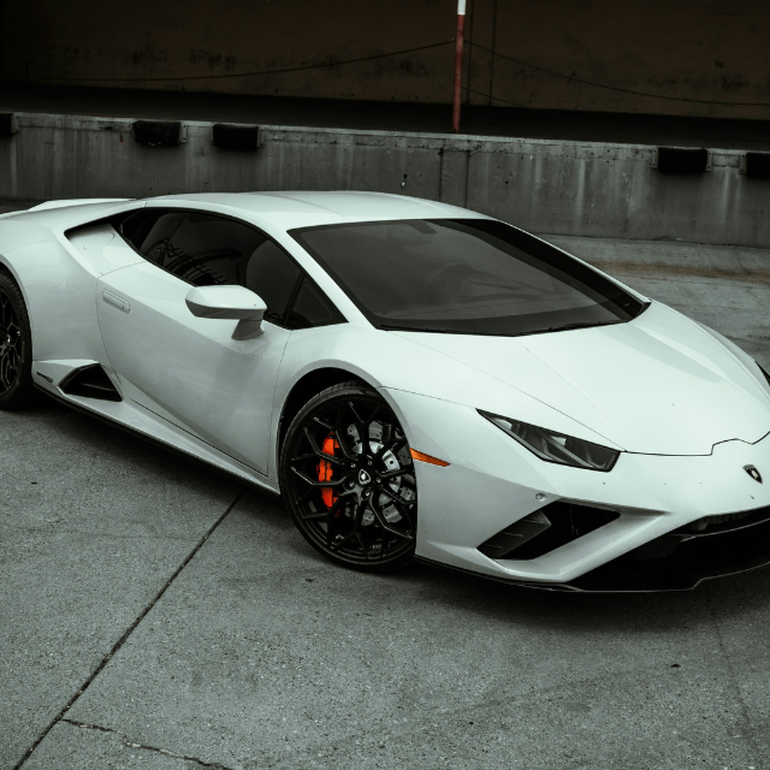Coffret cadeau : Pilotage d'une Lamborghini Huracan 150€