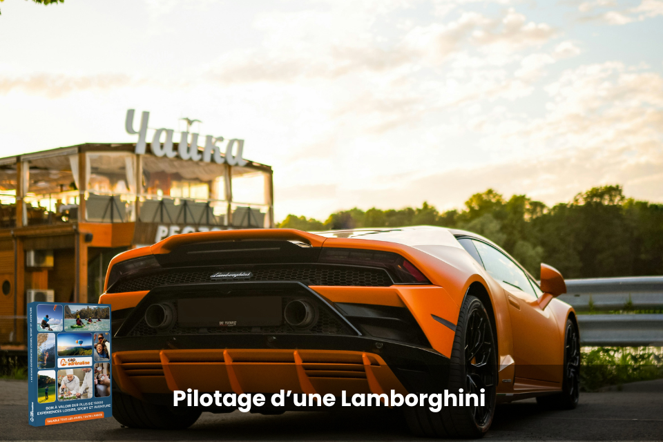 Coffret cadeau : Pilotage d'une Lamborghini Huracan